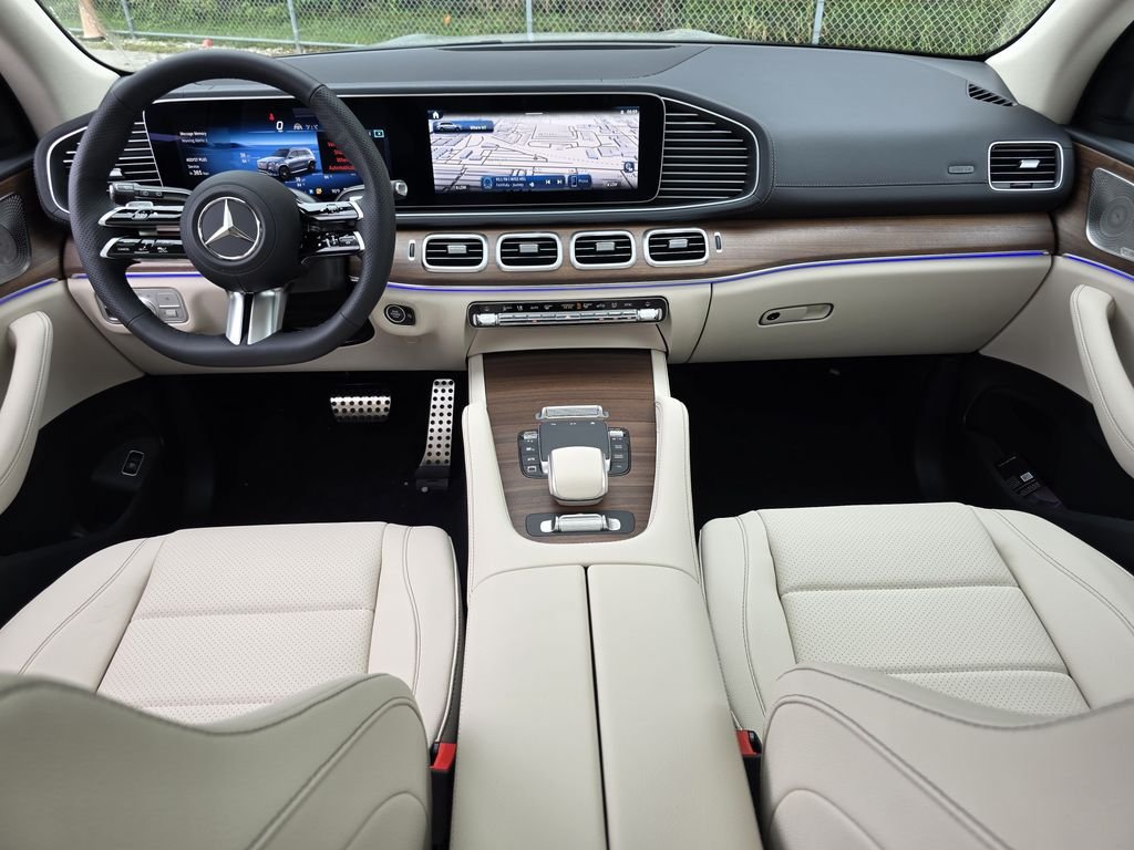 New 2026 MANUFAKTUR Alpine Grey Mercedes-Benz GLS 450 image 8