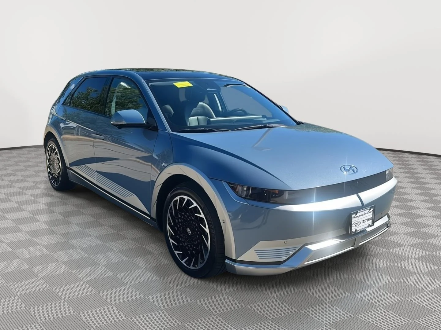 Used 2023 Lucid Blue Hyundai Limited image 3