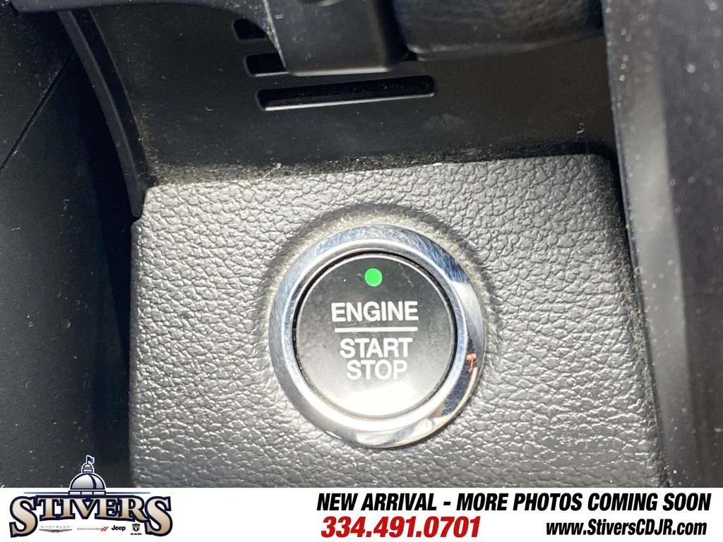 Used 2020 Black Ford Limited image 60