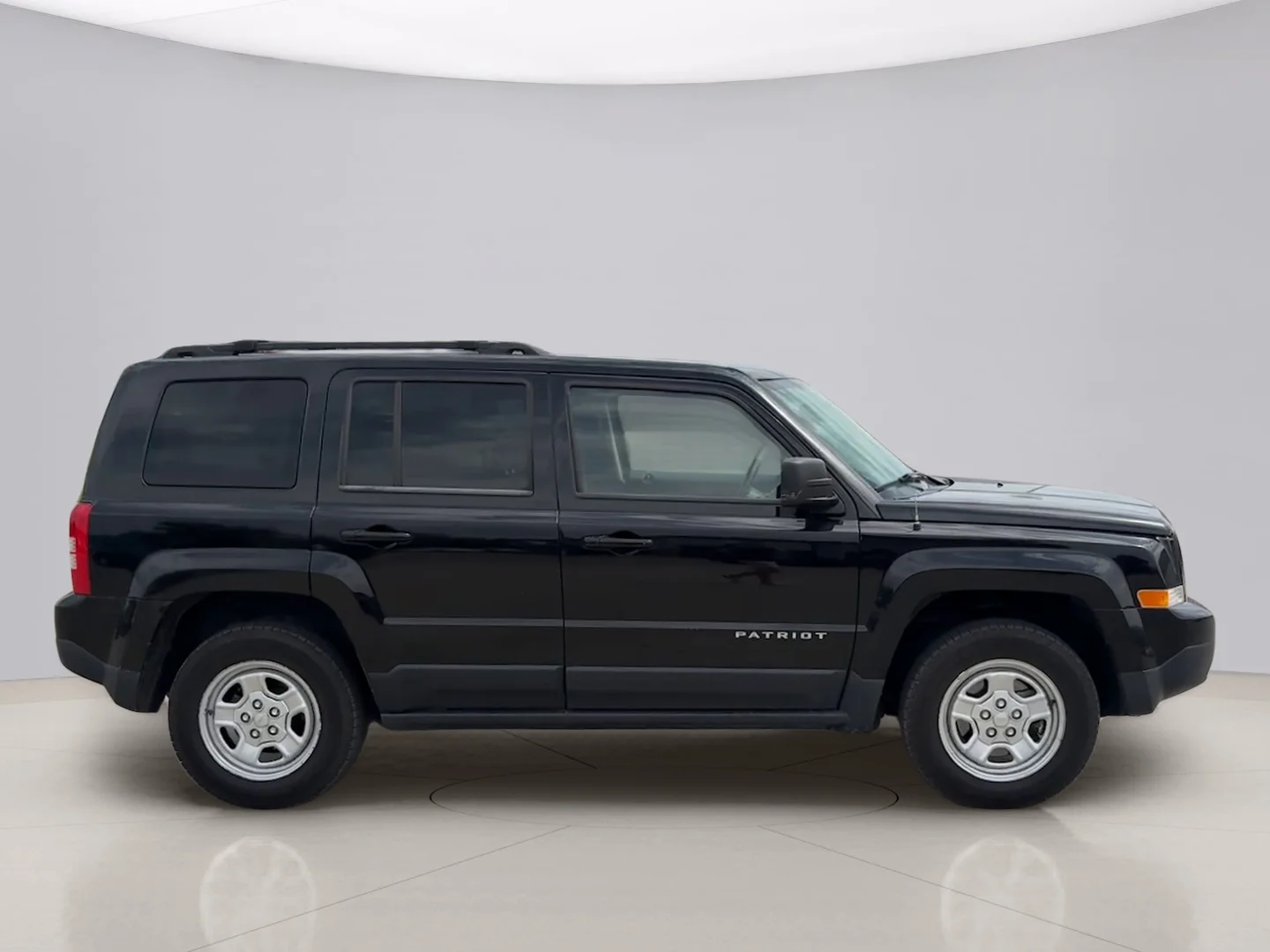 Used 2016 Black Jeep SPORT 4WD image 6