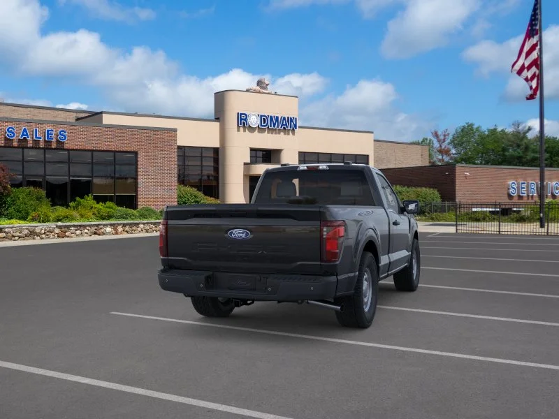 New 2026 Agate Black Metallic Ford XL image 31