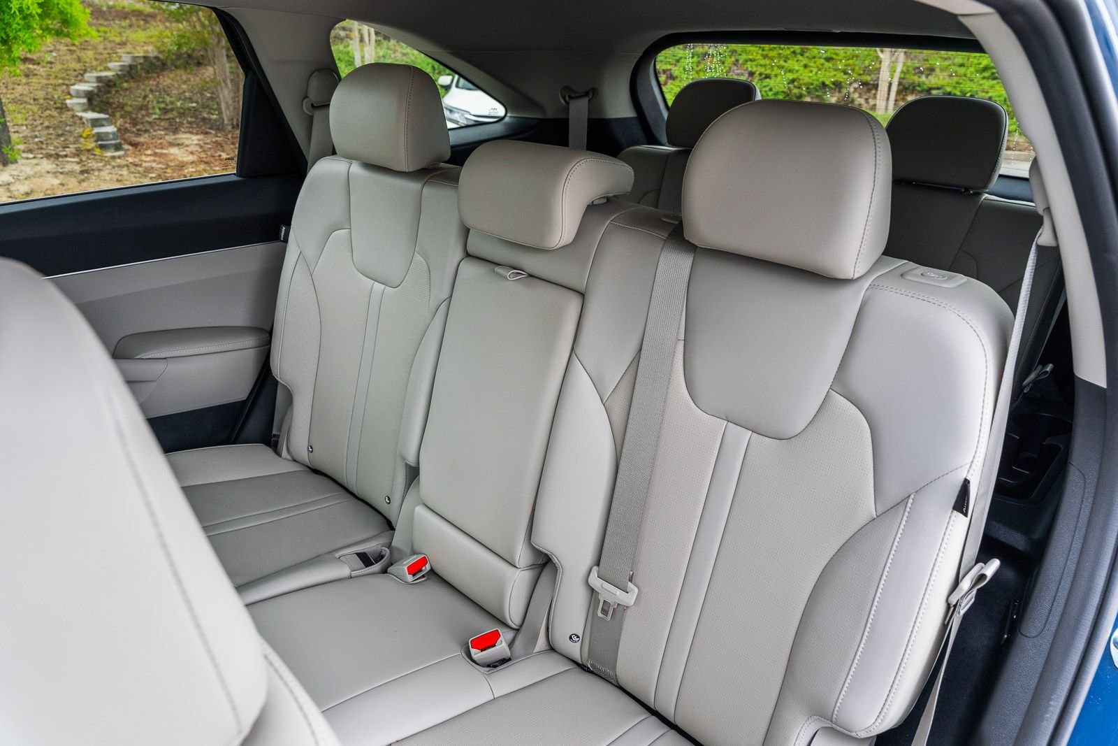 2025 Kia Sorento S - Photo 21
