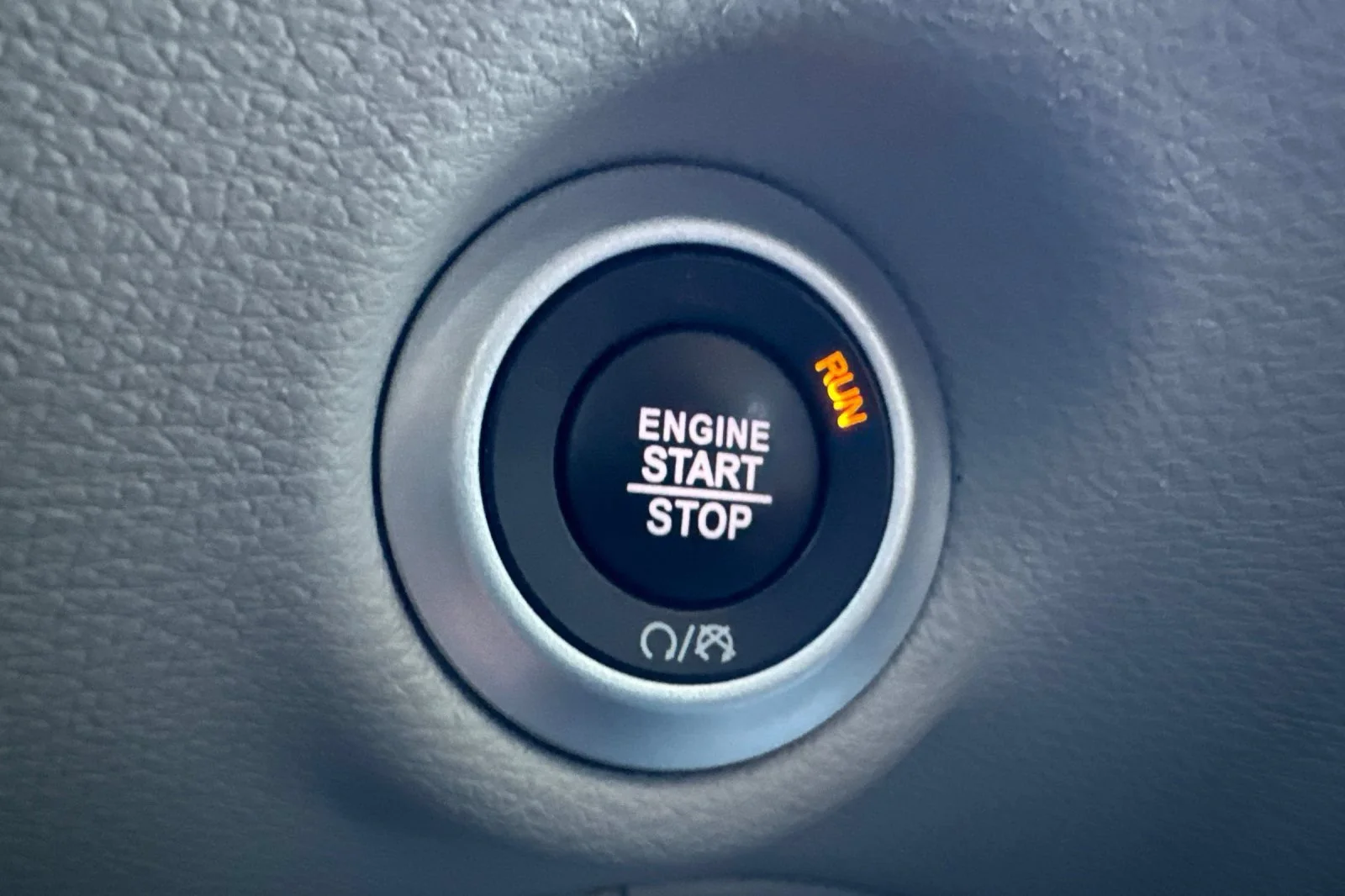 2024 Chrysler Pacifica Touring L - Photo 25