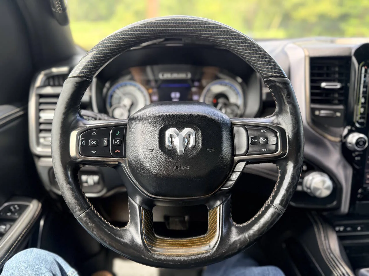 Used 2019 Silver RAM Limited 4x4 4dr Crew Cab 5.6 ft. SB Pickup image 14