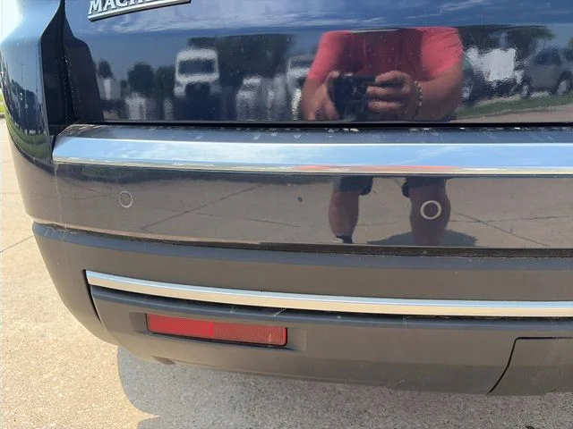 Used 2017 Blue GMC Limited image 35