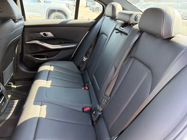 2023 BMW 3 Series 330i - Photo 22