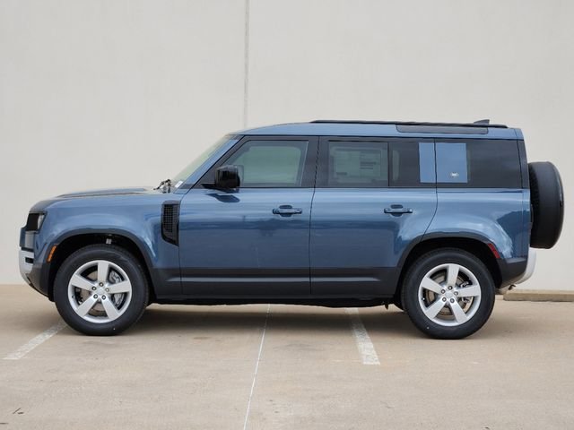 2024 Land Rover Defender thumbnail 5