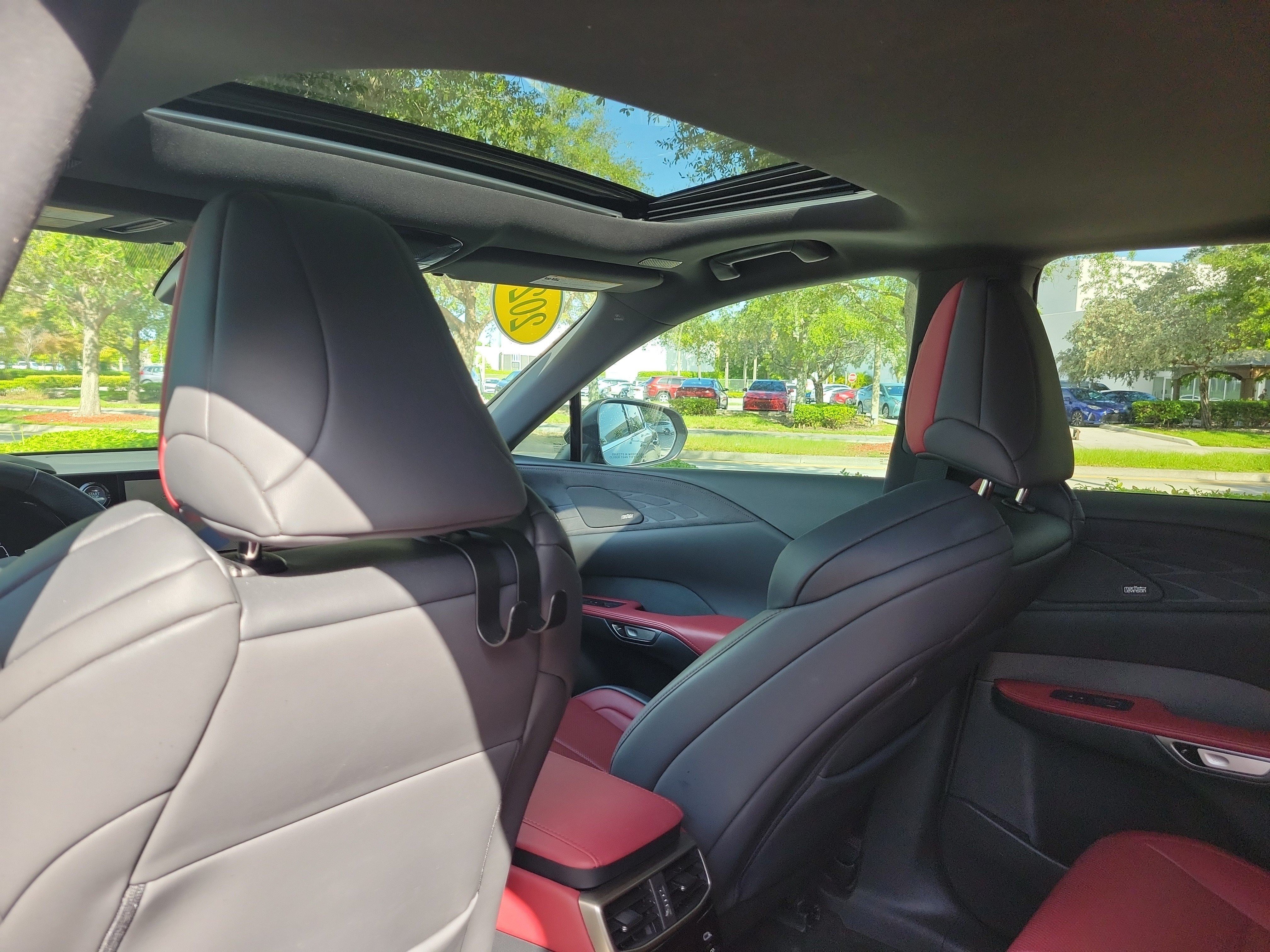 Used 2024 Gray Lexus RX 350 F SPORT Handling image 16