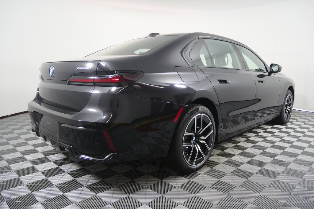 New 2026 Black Sapphire Metallic BMW xDrive60 image 4