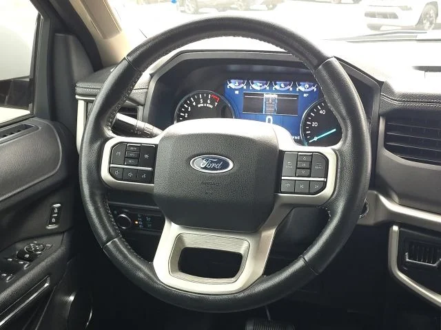 Certified Used 2022 White Ford XLT image 40