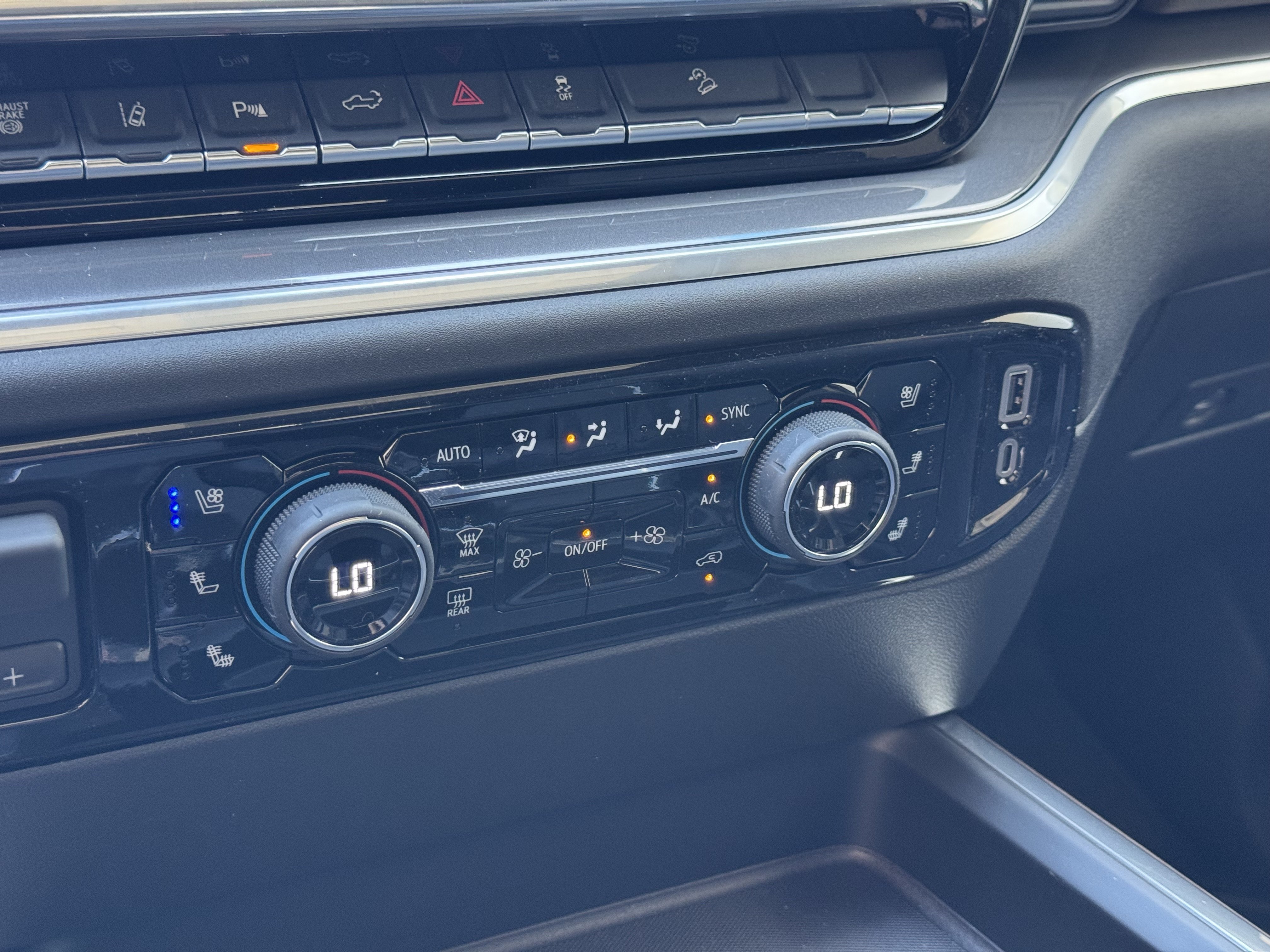 New 2026 Sterling Gray Metallic Chevrolet High Country image 23