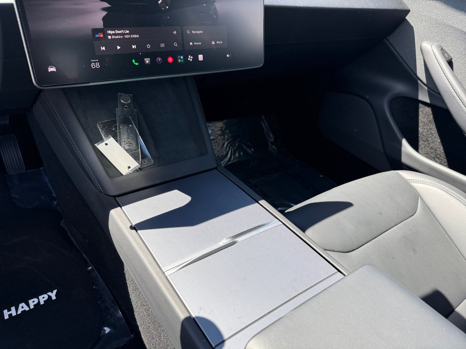Used 2025 Stealth Gray Tesla Long Range image 13