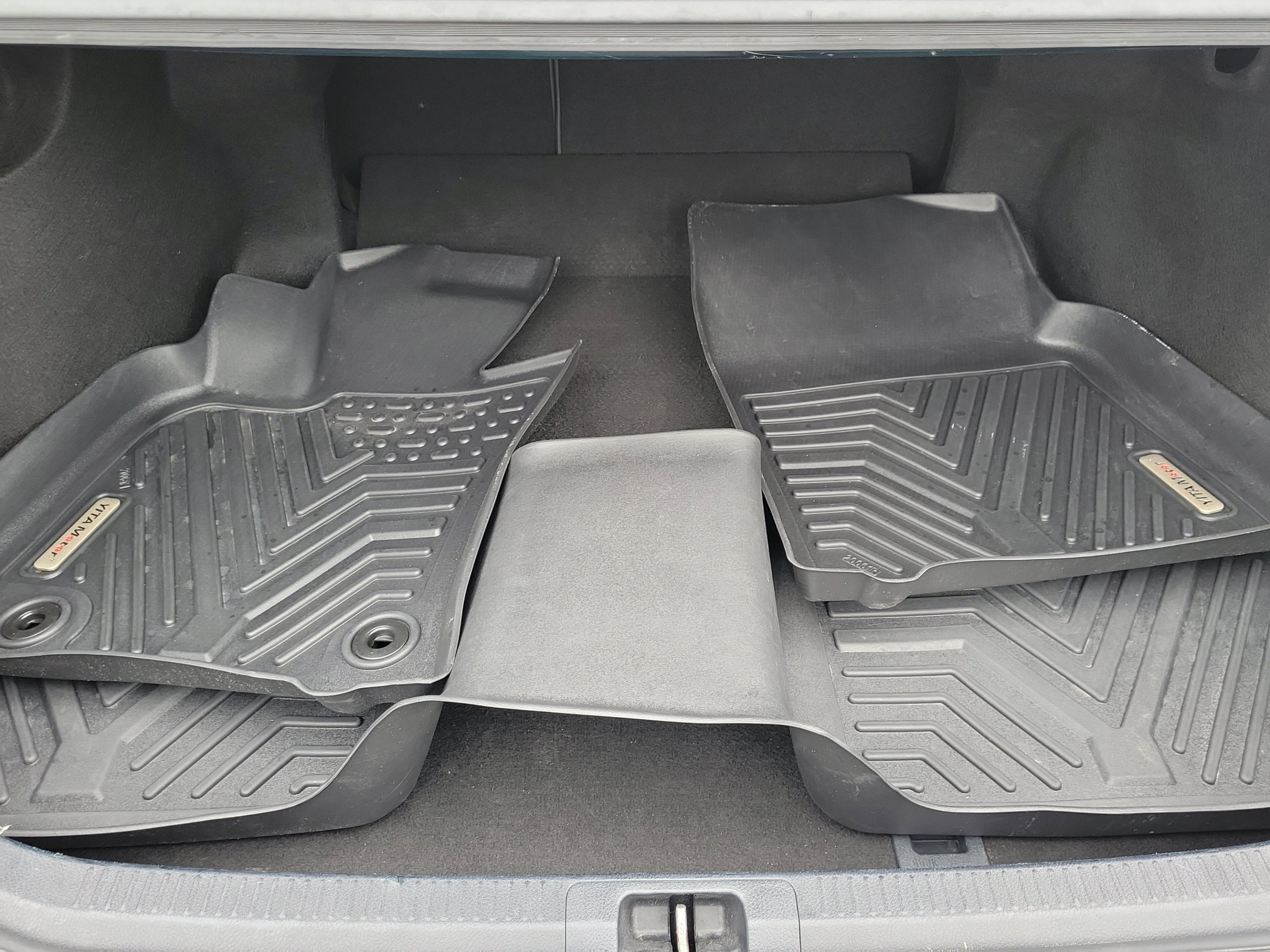Used 2021 Aqua Toyota SE image 7