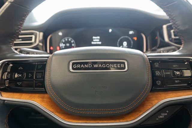 Used 2022 White Jeep Series II image 29