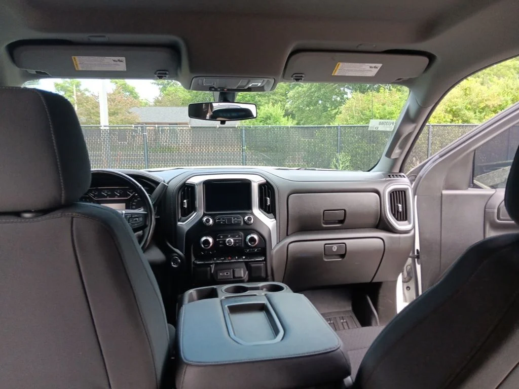Used 2021 Summit White GMC SLE image 28
