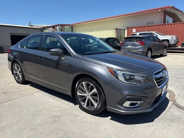 2019 Subaru Legacy 2.5i Limited's photo
