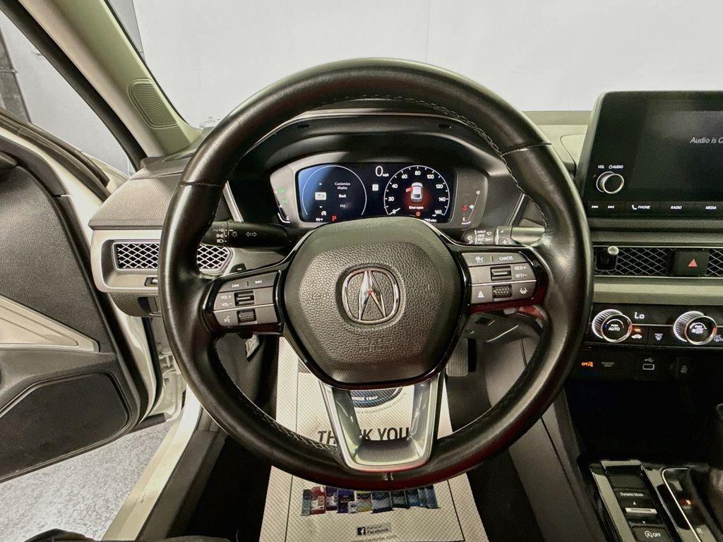 Used 2023 Platinum White Pearl Acura Base image 11