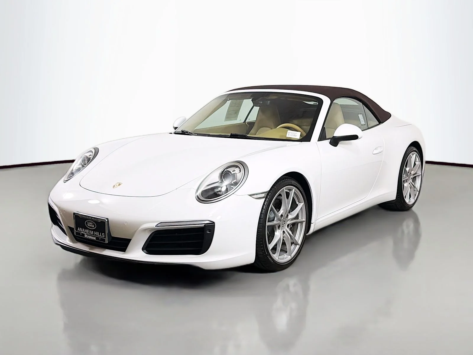 2017 Porsche 911 Carrera 4 Cabriolet's photo