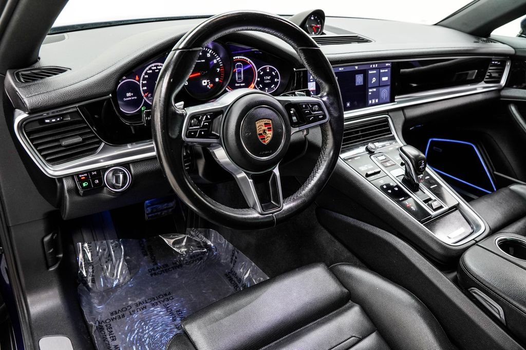 Used 2020 Blue Porsche Base image 20