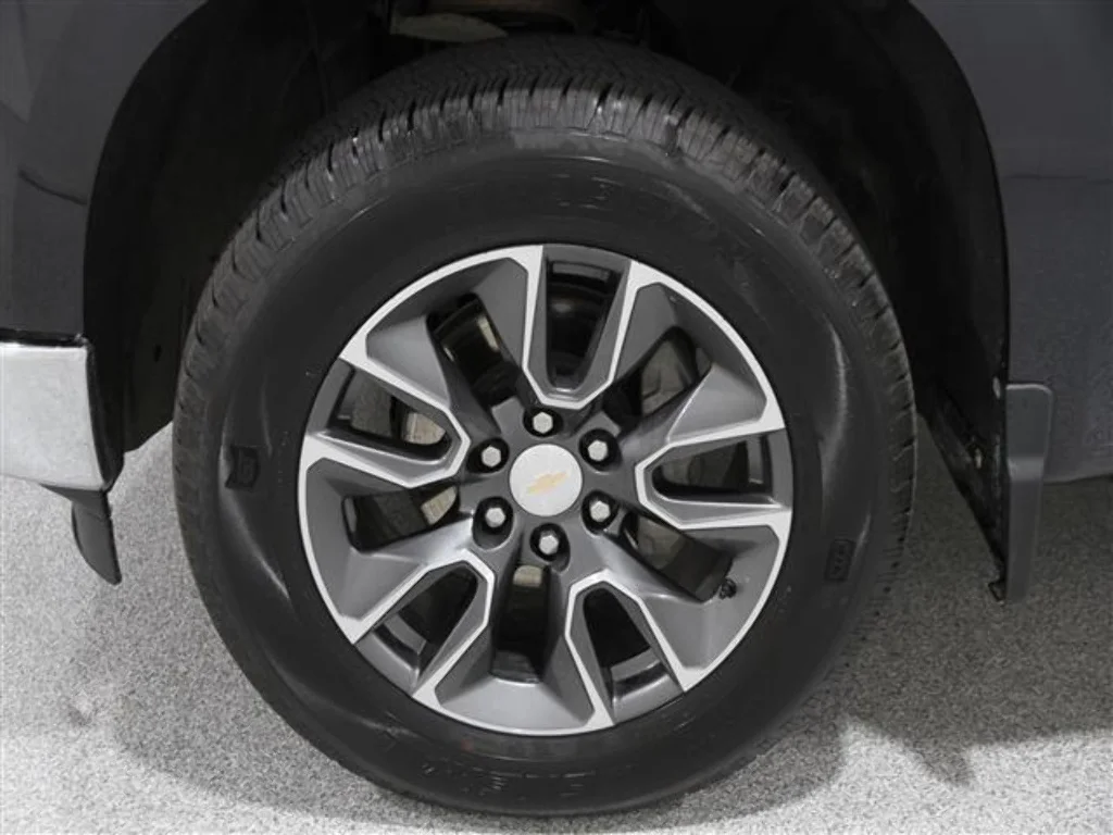 2023 Chevrolet Silverado 1500 LT - Photo 20