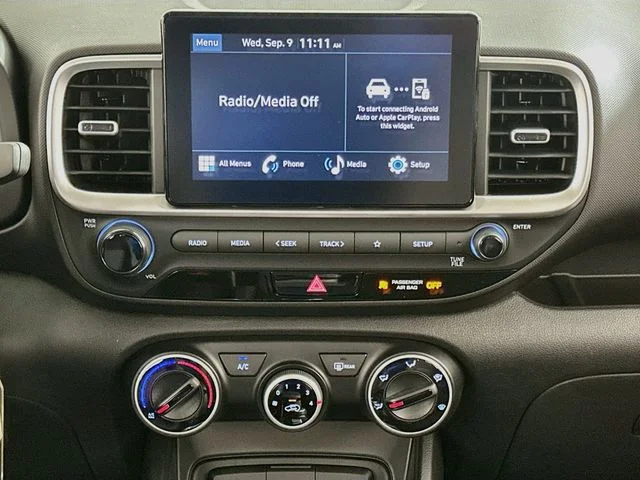 New 2026 Hyundai VENUE SE