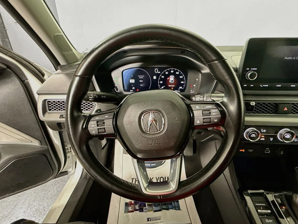 Used 2023 Platinum White Pearl Acura Base image 11