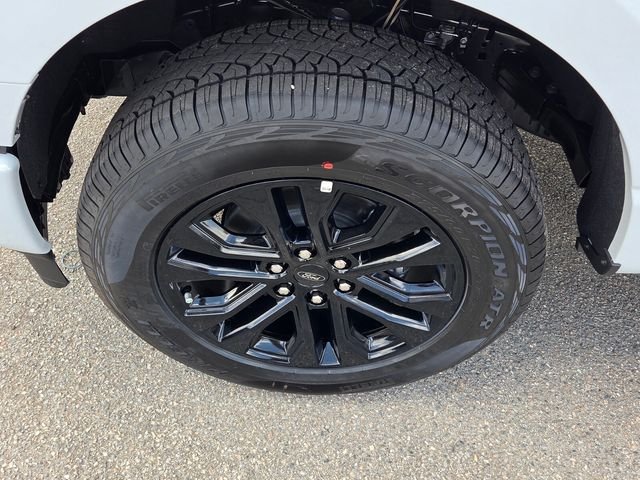 New 2026 Avalanche Ford XLT image 10