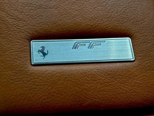 Used 2012 Red Ferrari Base image 37