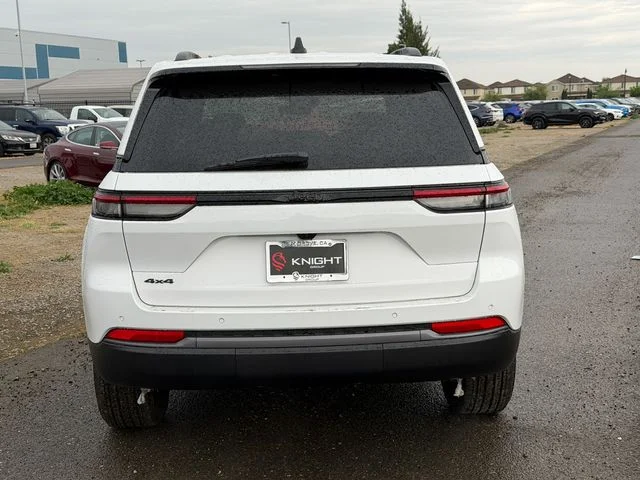 New 2026 Bright White Clearcoat Jeep Altitude image 7