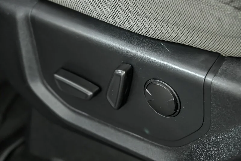 Used 2019  Ford XLT image 18