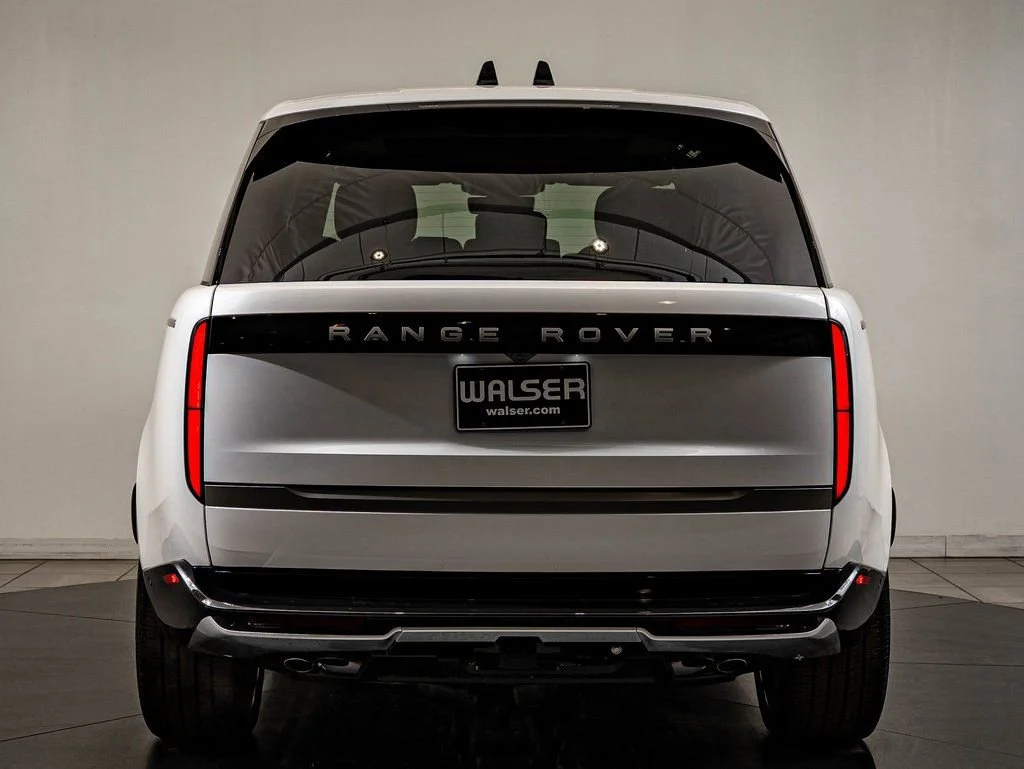 2026 Land Rover Range Rover SE - Photo 7