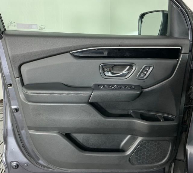 Used 2024 Gray Honda EX-L image 12