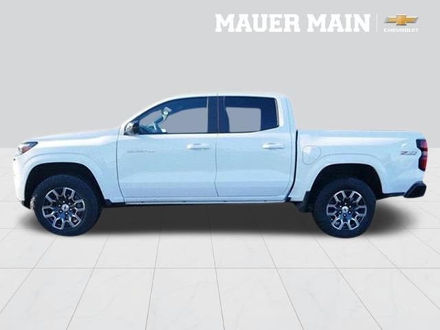 New 2026 Summit White Chevrolet Z71 image 33