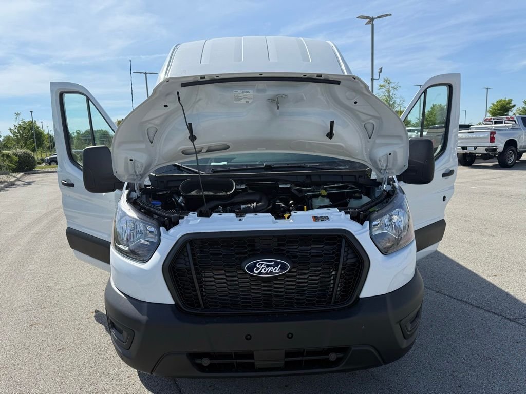 New 2026 Oxford White Ford Cargo Van image 16