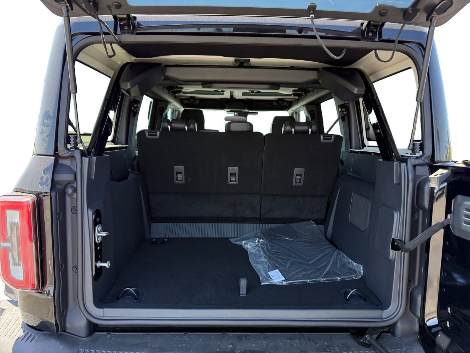 New 2026 Shadow Black Ford Badlands® image 17