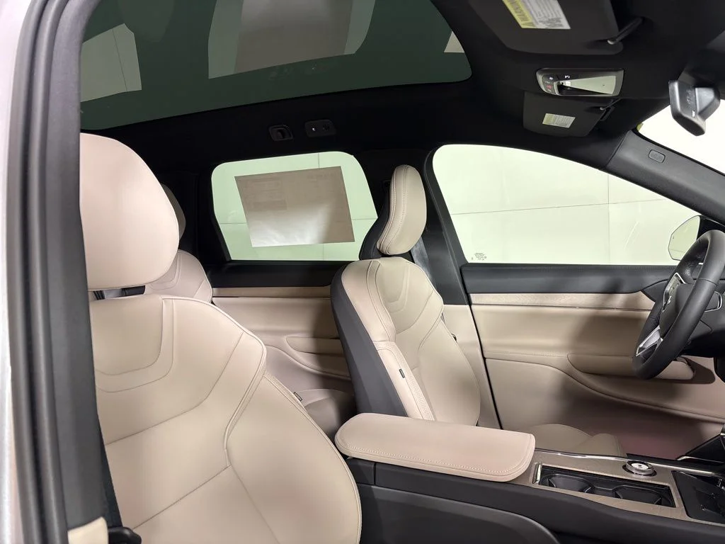 New 2026 Denim Blue Metallic Volvo Plus image 15