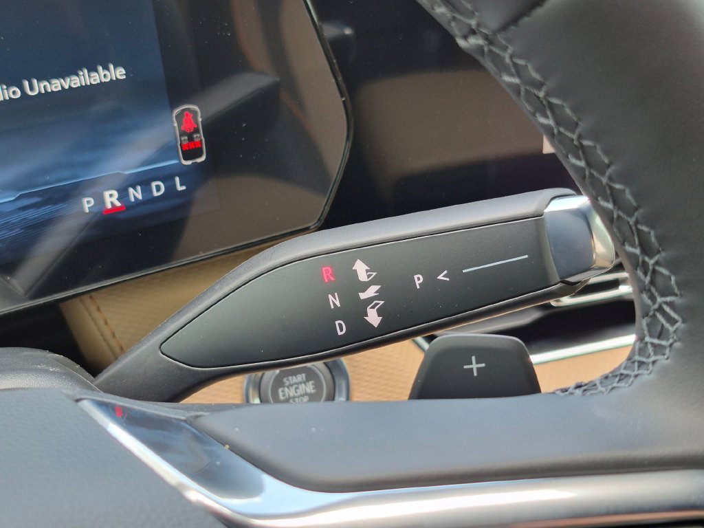 New 2026 Mosaic Black Metallic Chevrolet ACTIV image 21