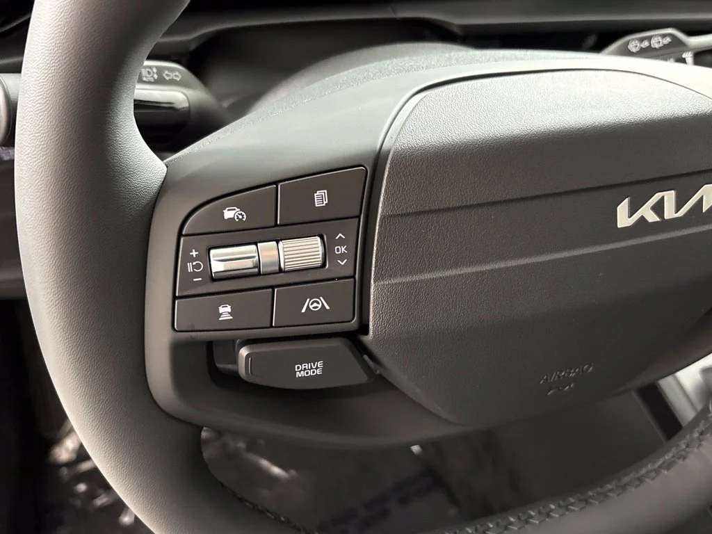 New 2027  Kia LX image 28