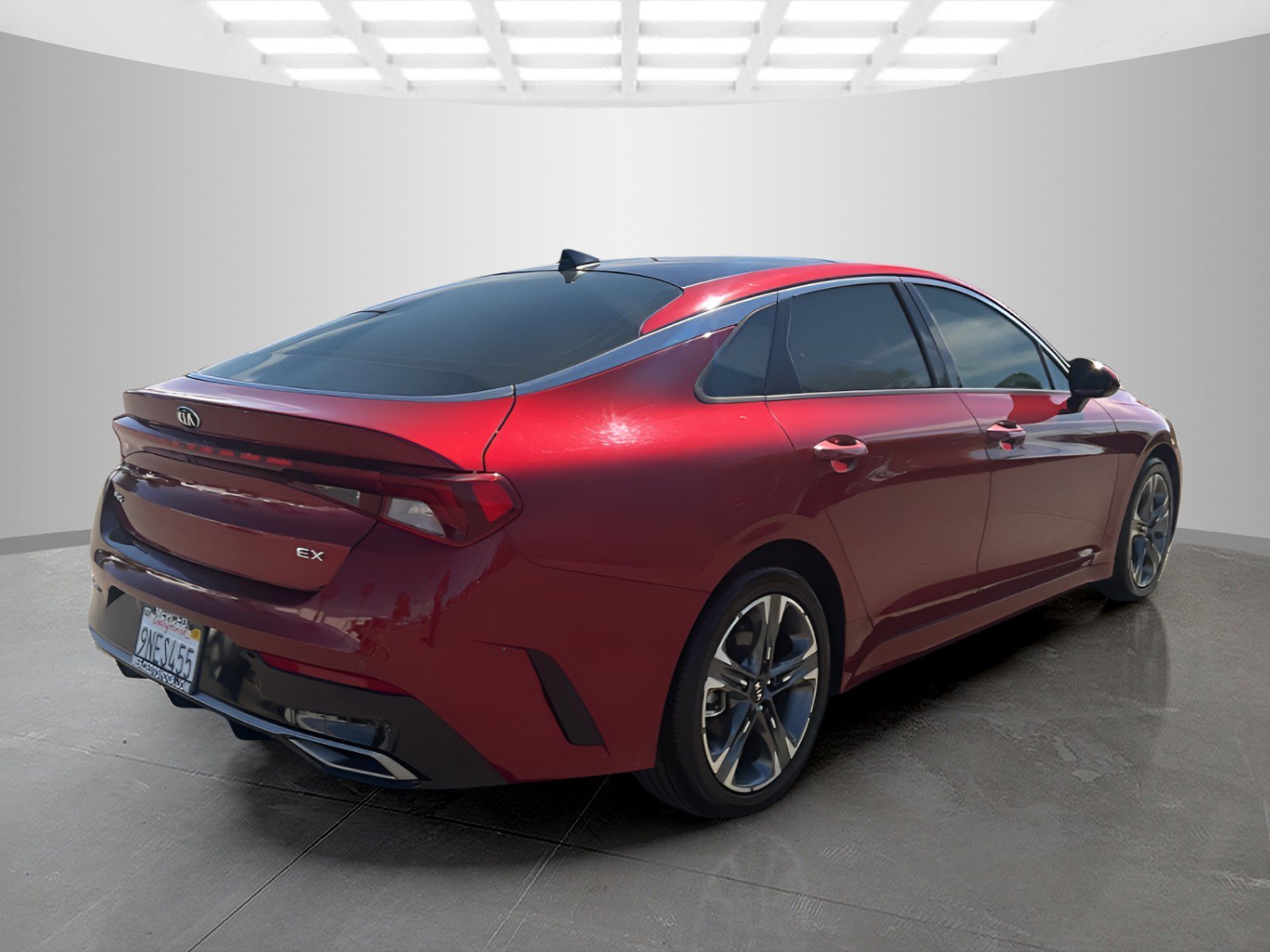 Used 2021 Passion Red Kia EX image 5