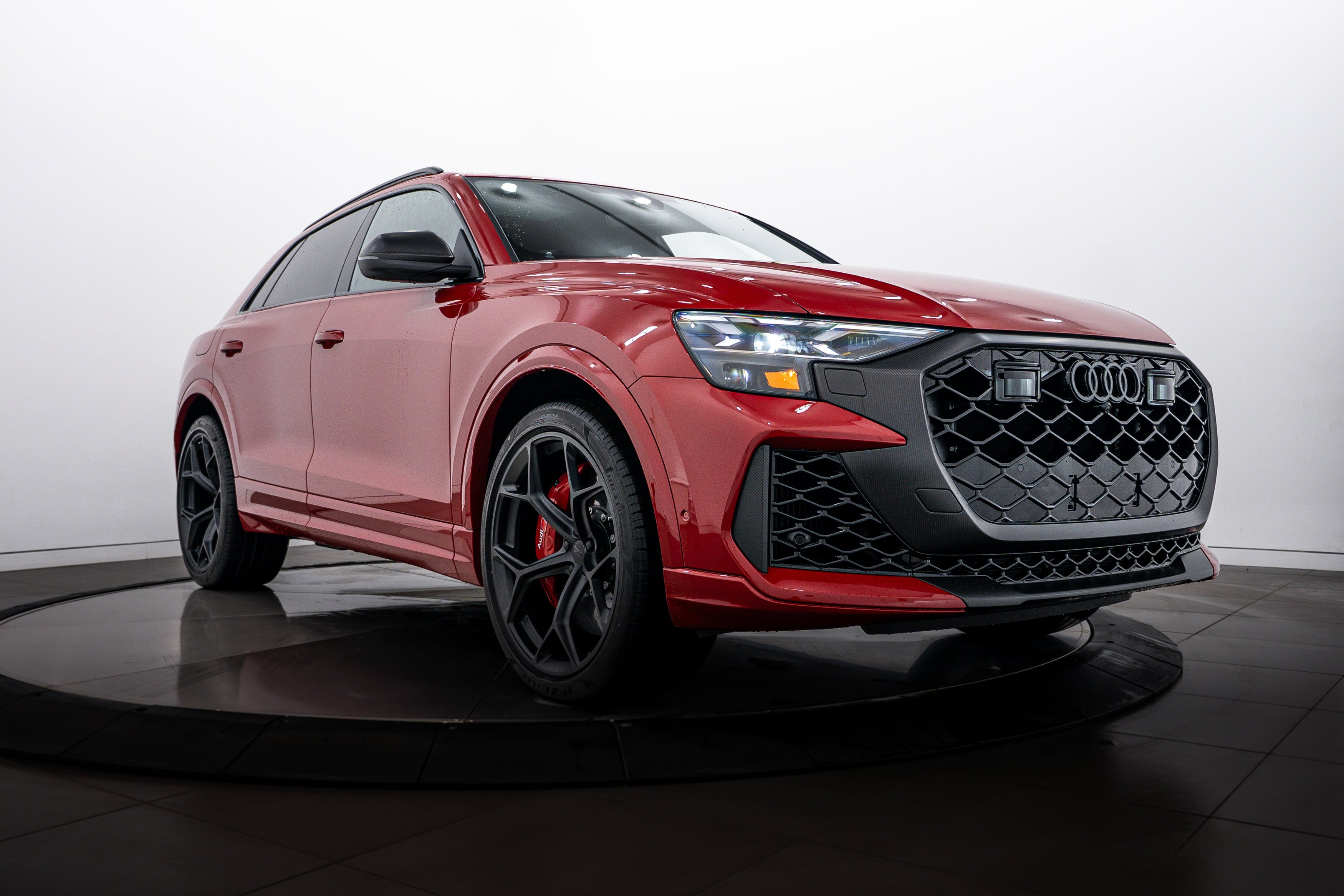 2026 Audi RS Q8 -'s photo
