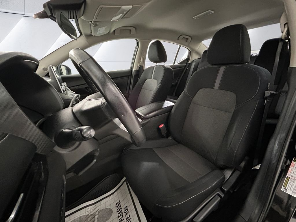 Used 2022 Black Nissan SV image 8