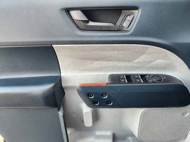 Used 2022 Blue Ford XL image 27