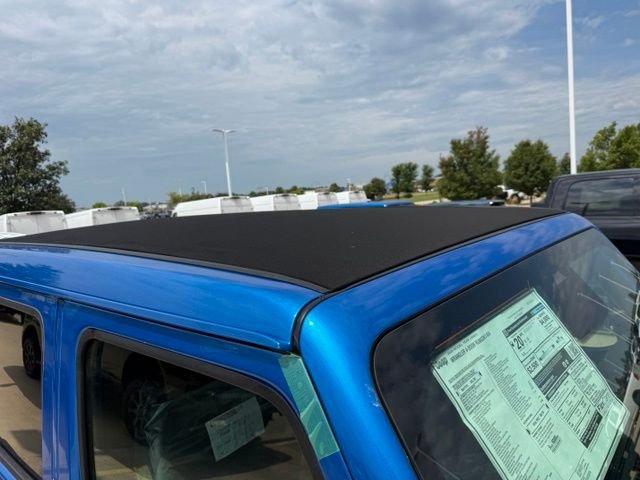 New 2026 Hydro Blue Pearl-Coat Exterior Paint Jeep Rubicon X image 8