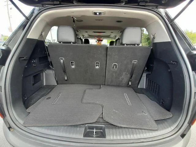Used 2021 Black Kia S image 58
