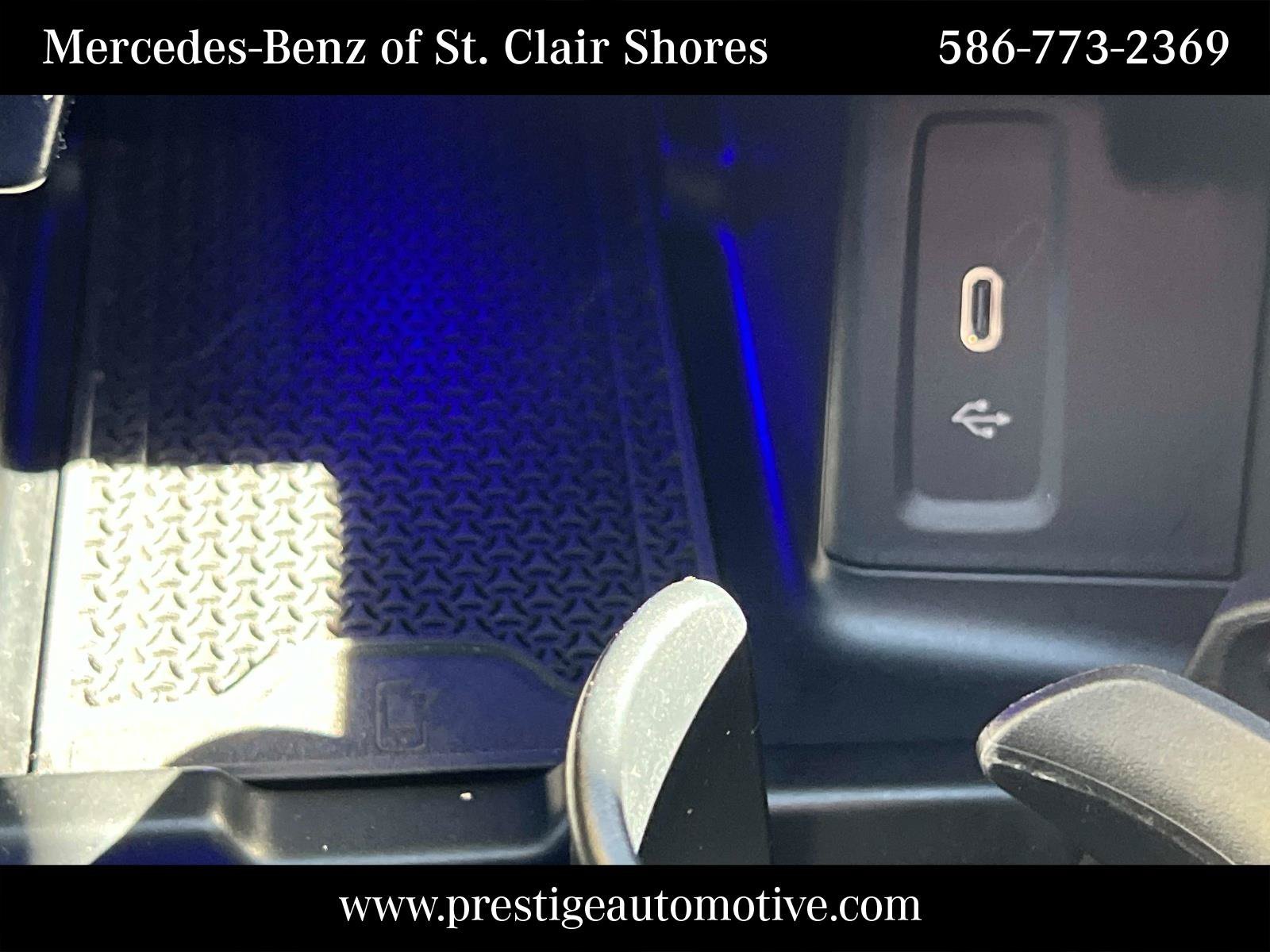 Certified Used 2023 Black Mercedes-Benz GLC 300 image 31