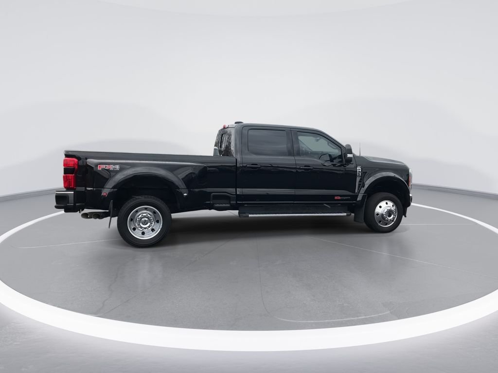 Used 2023 Black Ford Lariat image 9