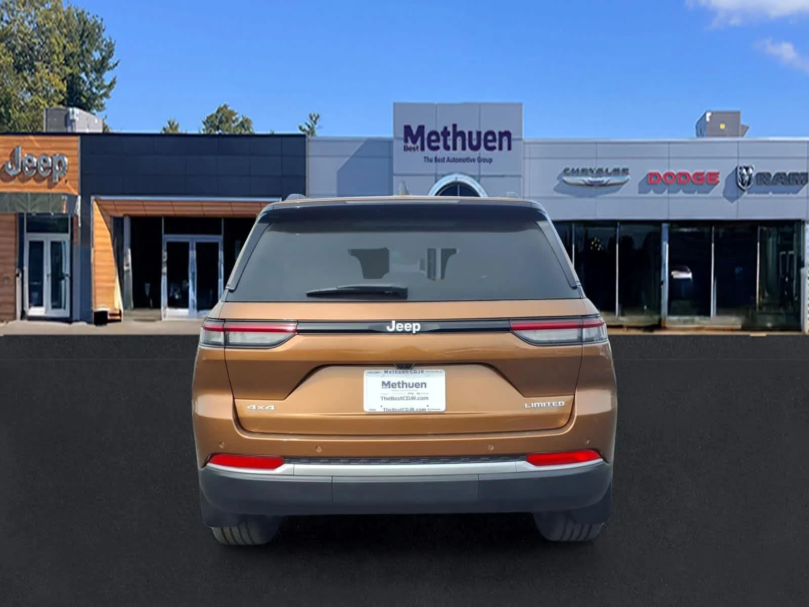 New 2026 Copper Shino Metallic Clearcoat Jeep Limited image 5