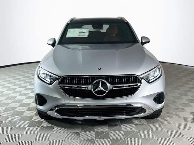 New 2027 Cirrus Silver Metallic Mercedes-Benz GLC 300 image 2