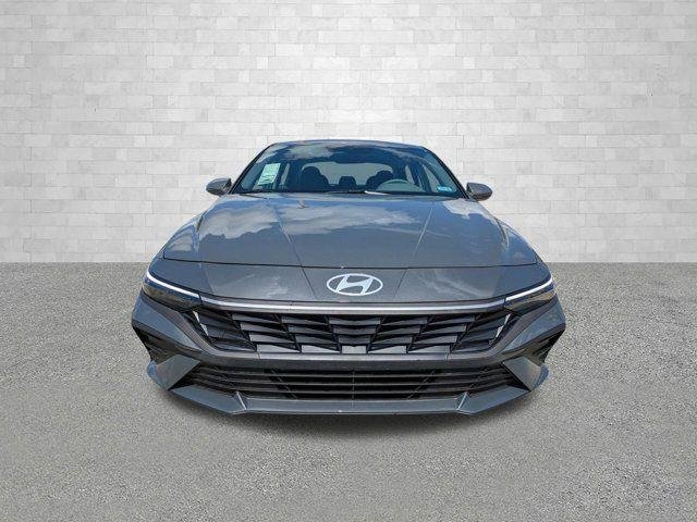 New 2026 Ecotronic Gray Hyundai SE image 28