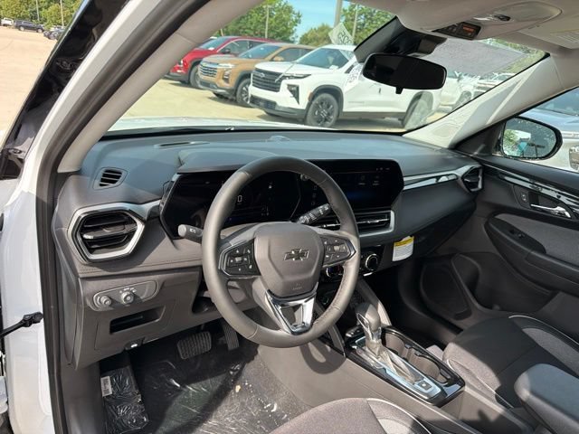 New 2026 Summit White Chevrolet LT image 13